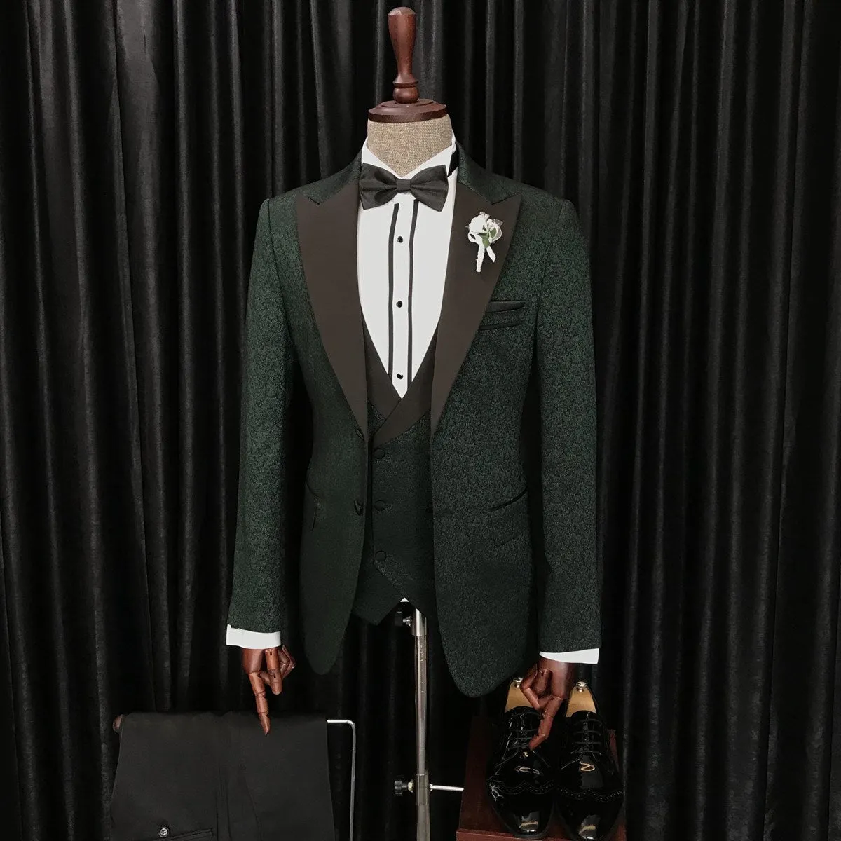 Bojoni Cagliari Green Slim-Fit Tuxedo 3-Piece