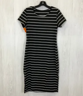 Dress Casual Midi By Shein  Size: M