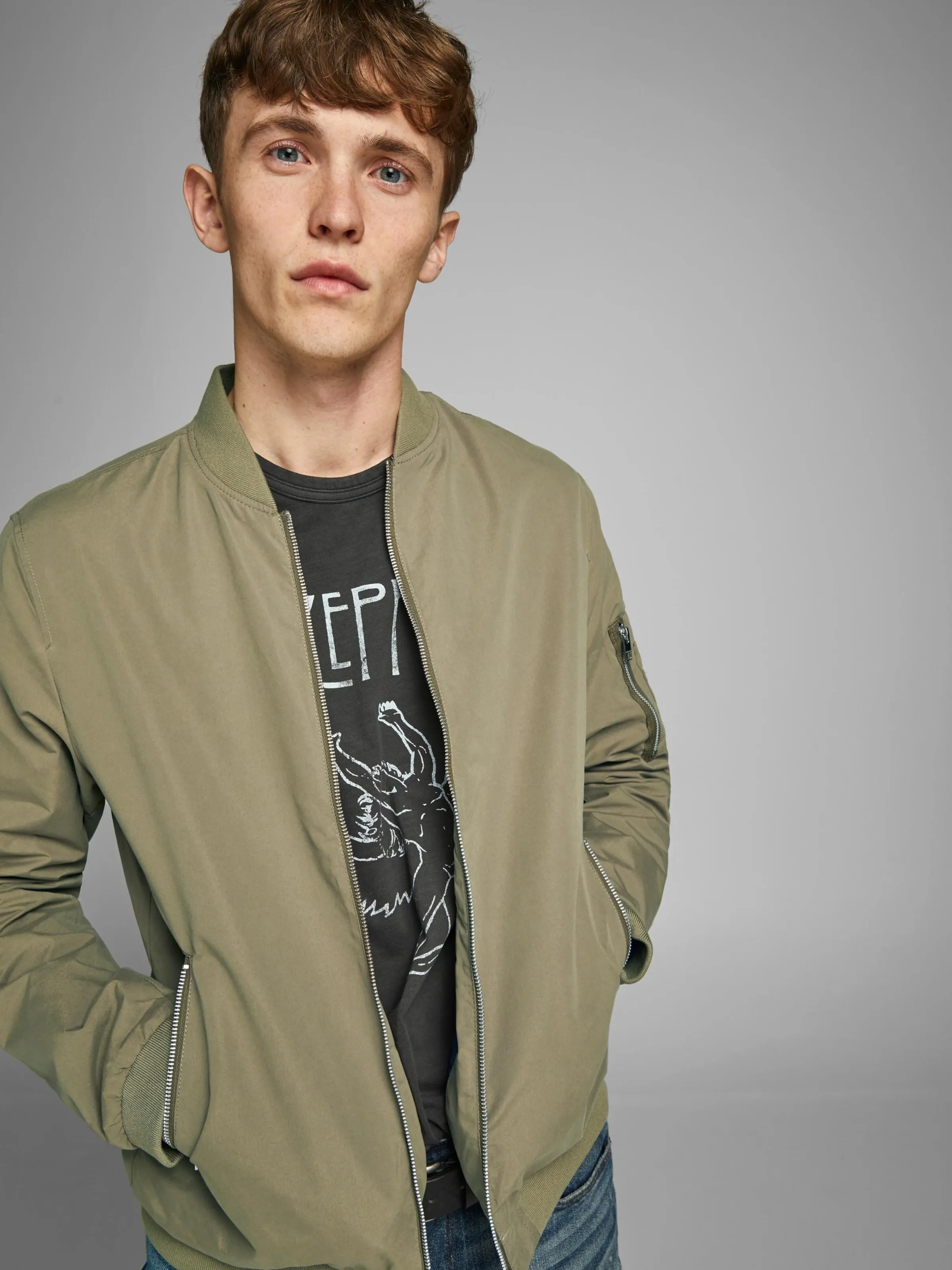 JACK & JONES Regular fit Between-season jacket 'Rush' in Olive