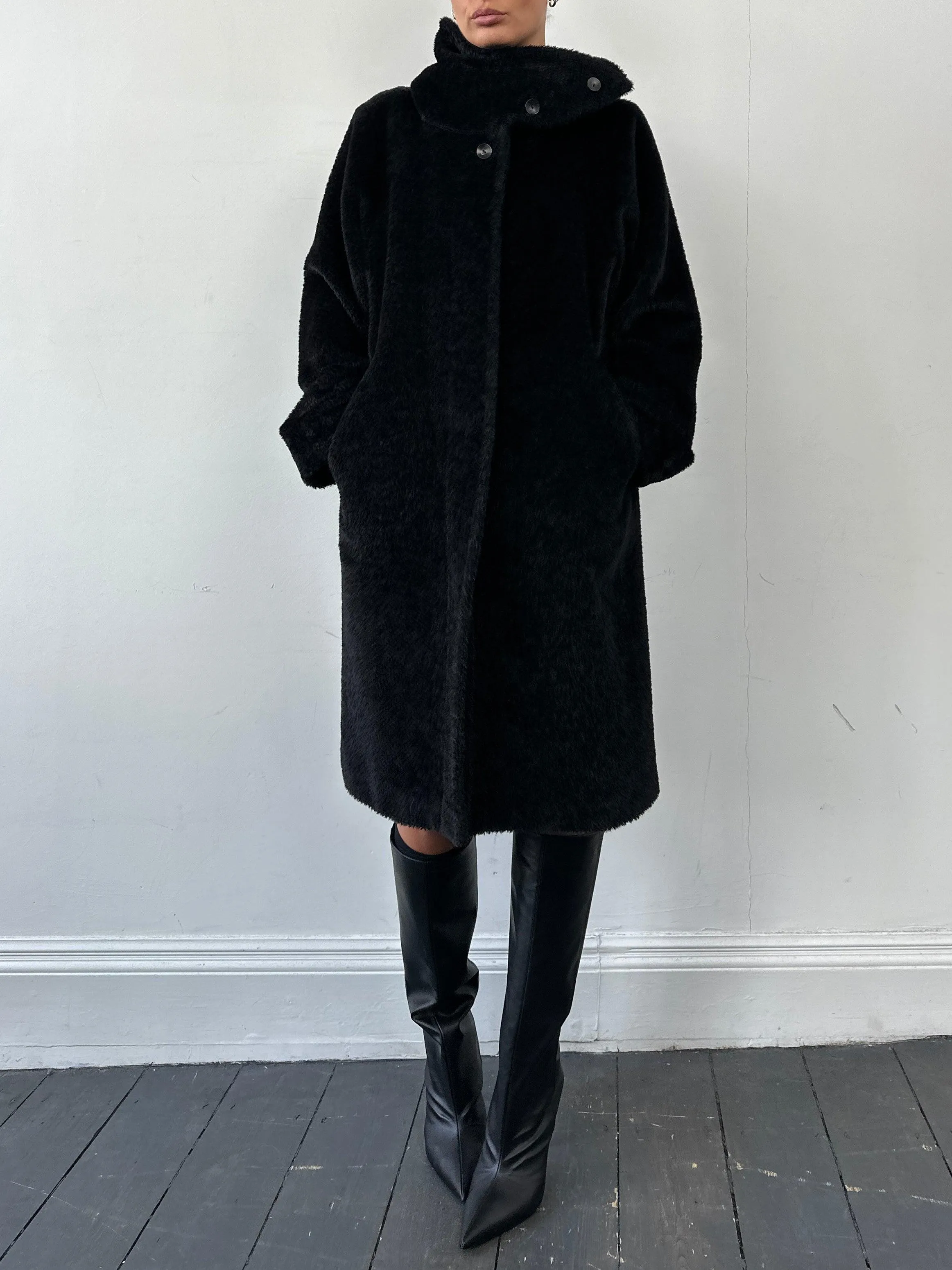 Max Mara Alpaca Virgin Wool Teddy Coat - M/L