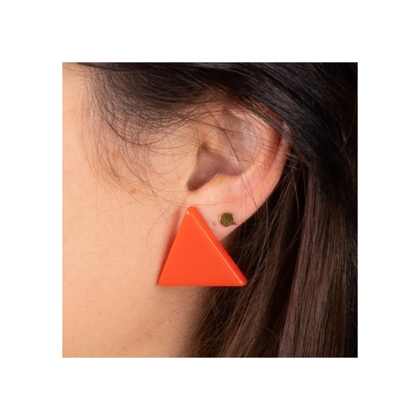 TRIANGLE EARRINGS